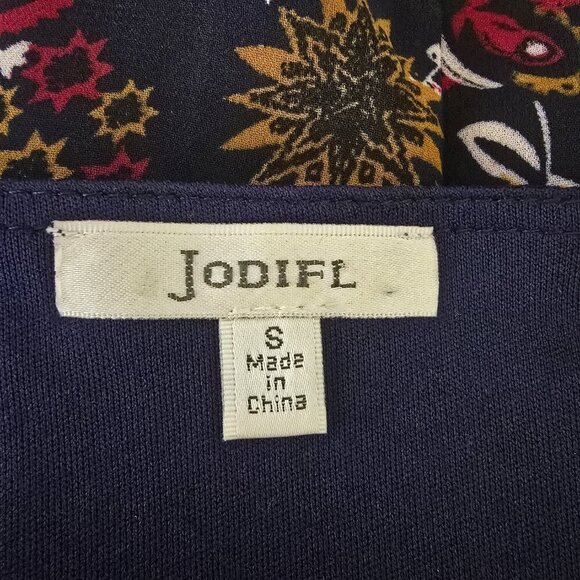 JODIFL NAVY WITH FLORAL AND PAISLEY PRINT, LINED, BISHOP SLEEVE VNECK RUFFLE SM - Picture 6 of 7